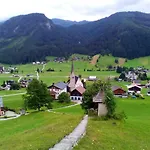 Transylvania & Lägenhet Gosau